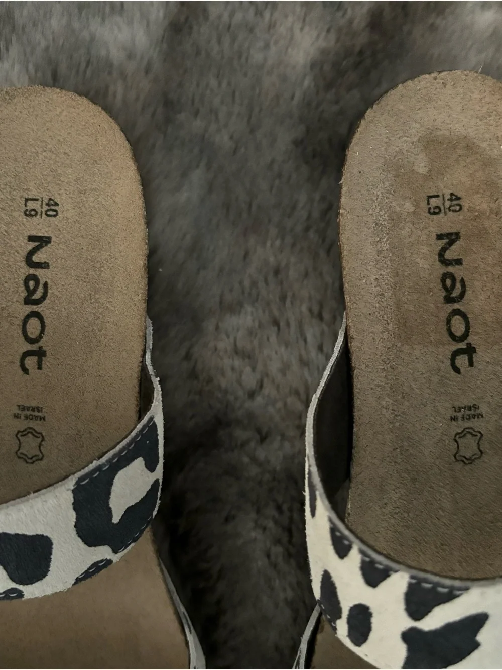 NEW NAOT Magic Sandals White Leopard Suede Size EU 40 Animal Print Slides